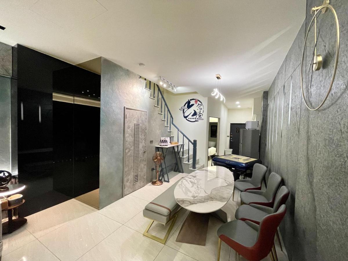Six Seasons Inn - Qian He Tainan Exteriör bild